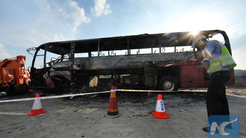 Al menos 35 muertos en un accidente de autobús en China