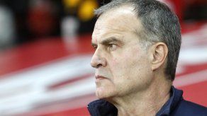 Bielsa reconoce que mira todos los entrenamientos de rivales