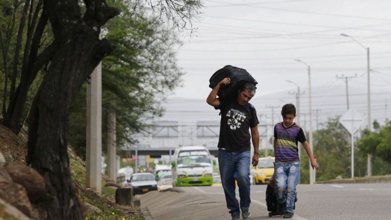 Sombrío panorama para muchos niños que huyen de Venezuela