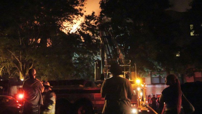 Chicago: Cuatro muertos en incendio aparentemente deliberado