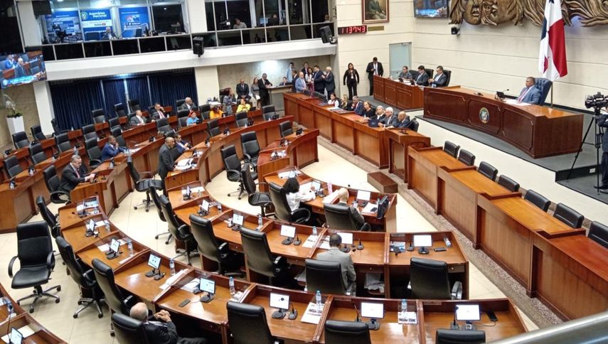 Presentan proyectos de Ley para fomentar la investigación científica en Panamá