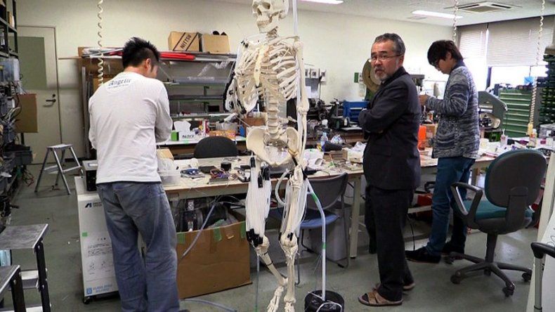 Los robots se visten con músculos humanos para mejorar su movilidad