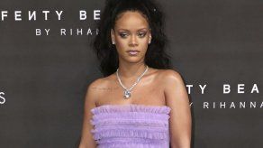 Snapchat recibe ola de críticas por anuncio sobre Rihanna