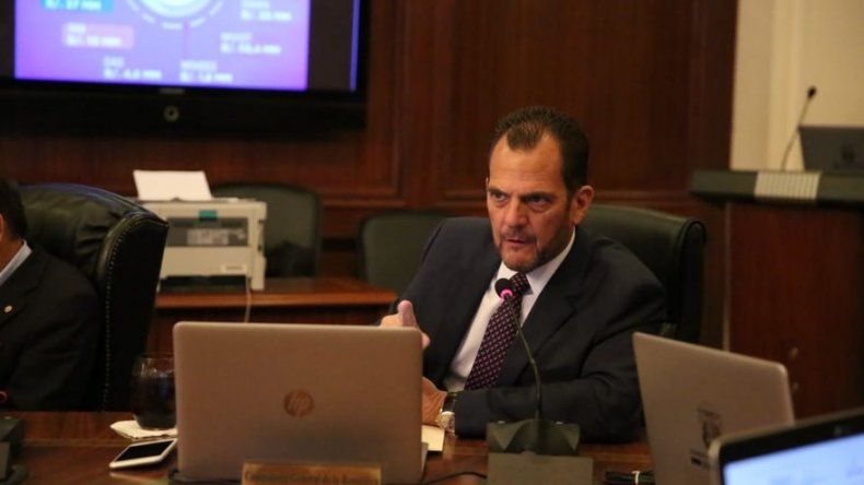 Contralor pide a Yanibel Ábrego informe sobre contratos de publicidad con emisoras