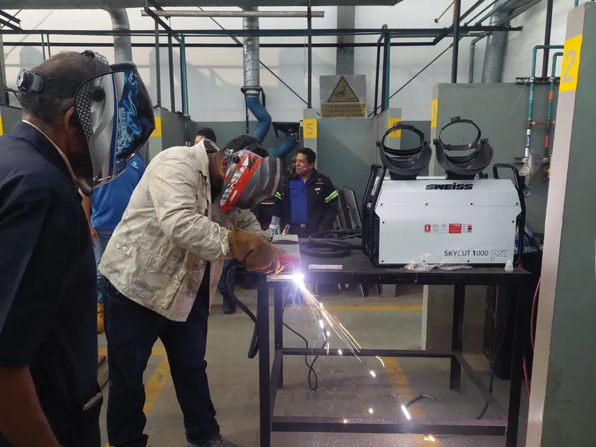 Estos son los cursos del INADEH para abril.