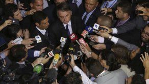 Jueza de Brasil pide a Bolsonaro aclarar decreto de armas