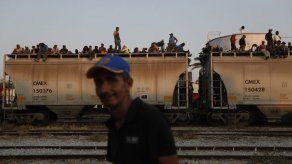 Estados Unidos negocia con países de Centroamérica para frenar migración