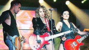 Paulina Rubio: Es regenerarse o morir