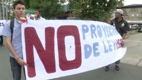 En rechazo a Ley sobre asuntos exteriores, cierran vía Transístmica