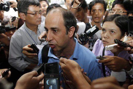 Enviado de la ONU visita zona azotada por violencia en Mianmar