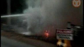 Camión choca y se incendia en Colón