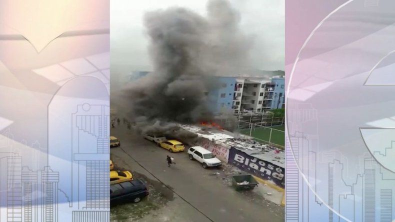Bomberos investigan causa de incendio en Santa Cruz