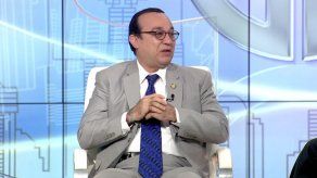 Rector explica cómo se conquistó la autonomía de la UP y pide respeto