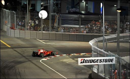 Hamilton supera a Massa en entrenamientos de Singapur