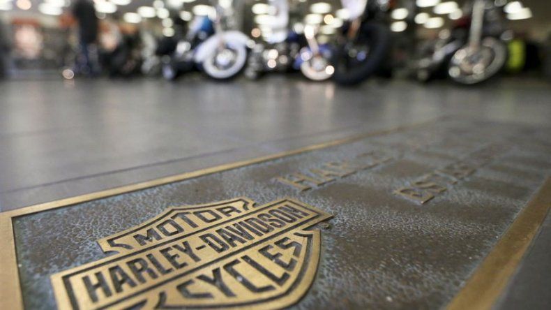 Harley-Davidson mudará al extranjero parte de su producción