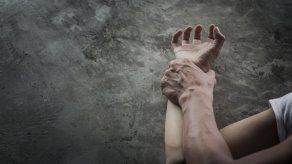 El registro de agresores sexuales contendrá información de las personas que sean condenadas por delitos contra la libertad e integridad sexual en perjuicio de menores de edad.
