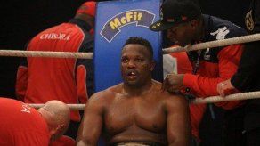 Retiran licencia al púgil Chisora de manera indefinida