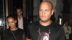 Marido de Mel B abandona Reino Unido