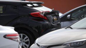 Venta de autos nuevos acumula caída del 14