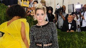 Kristen Stewart define a Karl Lagerfeld como una persona encantadora