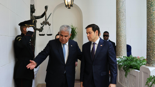 Marco Rubio llega al Palacio de Las Garzas para reunirse con el presidente Mulino