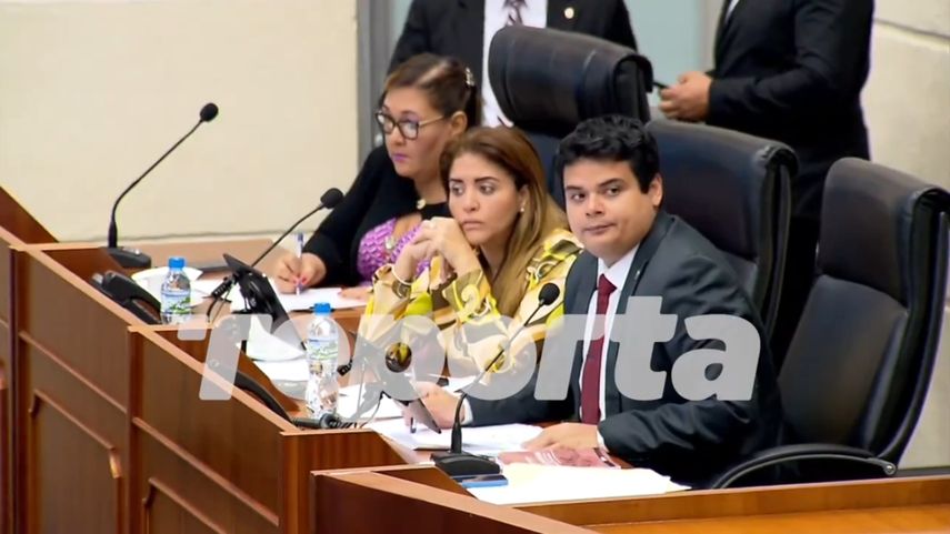 Secretario de la Asamblea Nacional detalla cuántas posiciones le corresponde a cada bancada