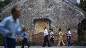 Centro vinculado a cienciología desata polémica