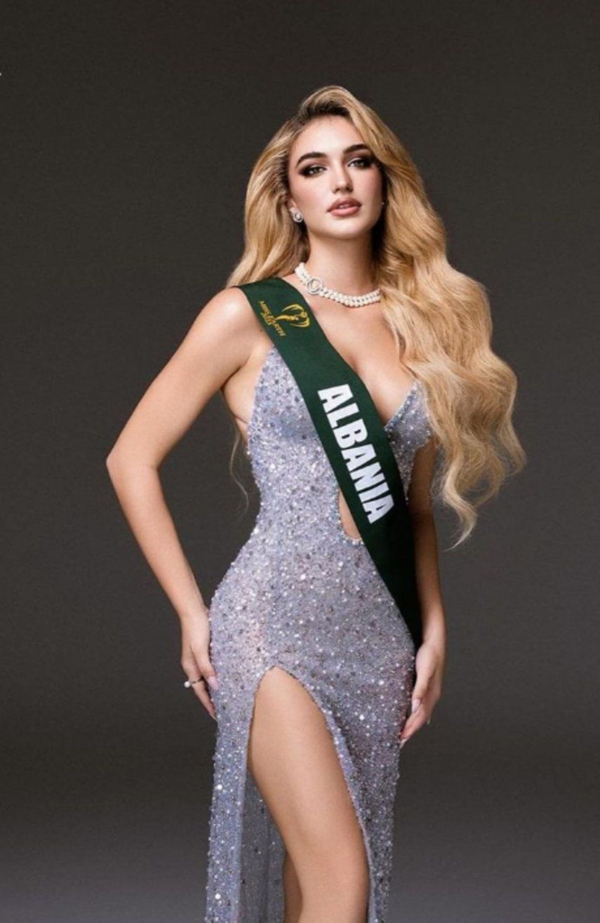 A ver mari&#263;ones, poned pegas a la actual Miss Earth que a envidia homo sois campeones