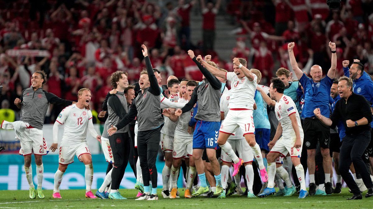 Dinamarca está en los octavos de la Eurocopa 2020