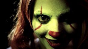 Kárcamo presenta una historia de amor al estilo Pennywise