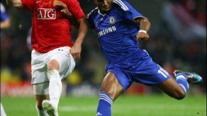 Manchester United quiere reforzar su equipo estelar