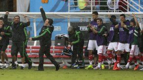 Brasil y México chocan por la clasificación