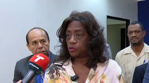 Ministra de Educación, Lucy Molinar.