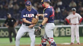 EEUU en grupo con Puerto Rico