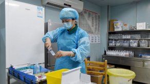 Primer caso humano conocido de gripe aviaria H7N4 en China