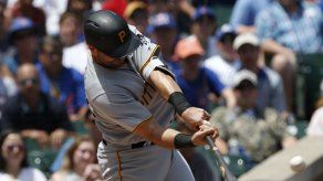 Cervelli pega grand slam en paliza de Piratas ante Cachorros
