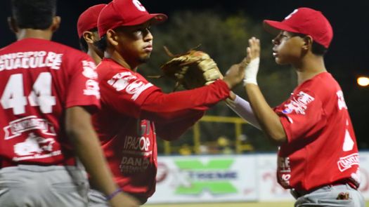 Béisbol Juvenil 2025: Coclé y Chiriquí a uno de la final