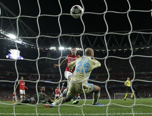 Barcelona, Arsenal y Atlético ganan en Champions