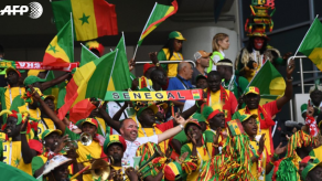 Explosión de júbilo en Dakar tras la victoria de Senegal ante Polonia