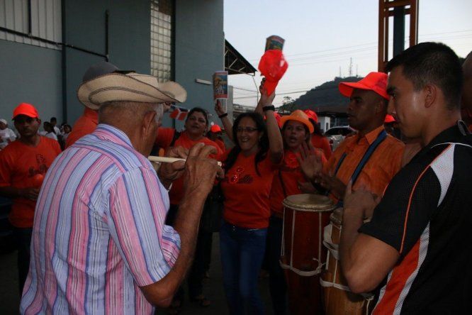 En espera de la 3era cantadera de Semilla