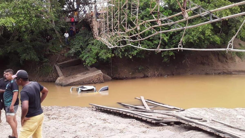 Colapsa puente ubicado en Necoclí Colapsa puente ubicado en Necoclí