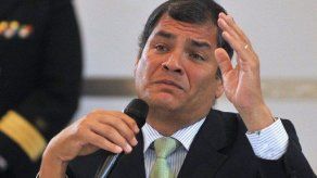 Ecuador: Correa anuncia acciones contra banqueros
