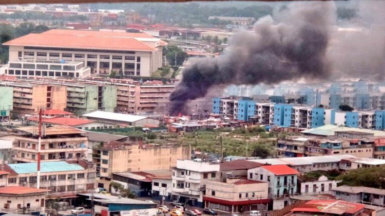 Bomberos controlan incendio registrado en Santa Cruz