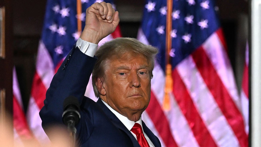 Donald Trump asegura que el Canal de Panamá lo controla china