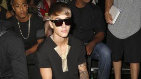 Abogados de fotógrafo argentino piden a Interpol orden de captura contra Justin Bieber