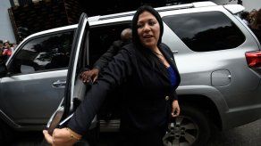 Posible sustituta de fiscal venezolana empieza a dar órdenes