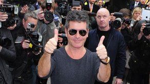 Simon Cowell se gasta un millón de dólares en un Jaguar