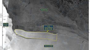 Iceberg bautizado A-76.