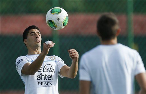 Duelo de estilos en España-Uruguay