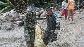 Más de 150 muertos en alud que conmociona a Colombia